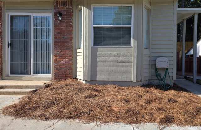 Tallahassee Townhouse Next to Lincoln High School photos photos