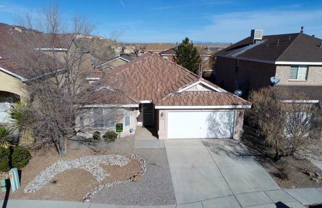 Great Single Story Home In Highly Desirable NW Subdivision! photos photos