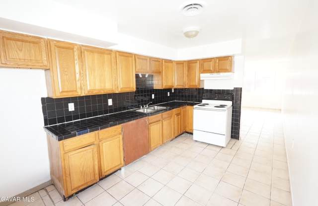 1108 Monterey Street photos photos