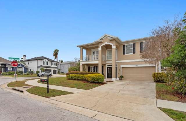 540 HARBOR GROVE Circle Gallery 3