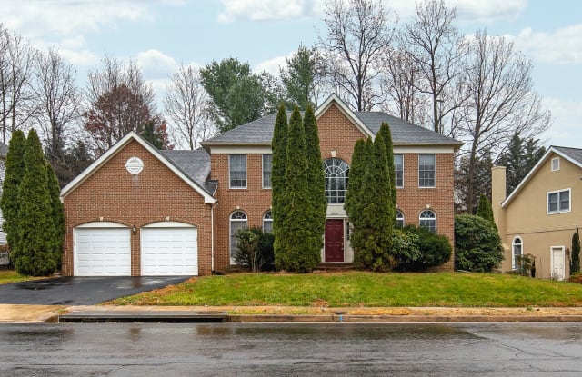 12529 Philmont Dr - 12529 Philmont Drive, Dranesville, VA 20170