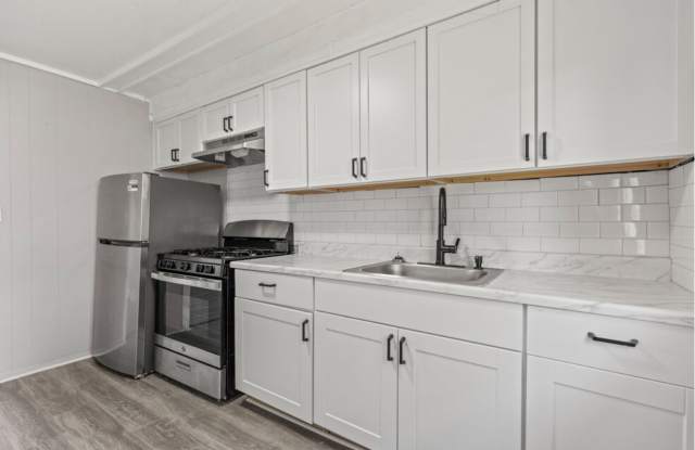 Troy Village Apartments Gallery 3