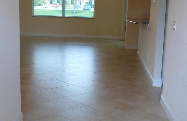 10286 Canossa Way Gallery 2