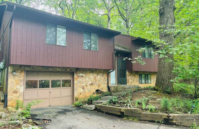 3 Bedroom 3 Bath House with 1 Car Garage photos photos