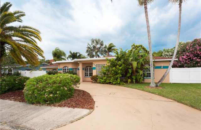 725 PRUITT DRIVE Gallery 2