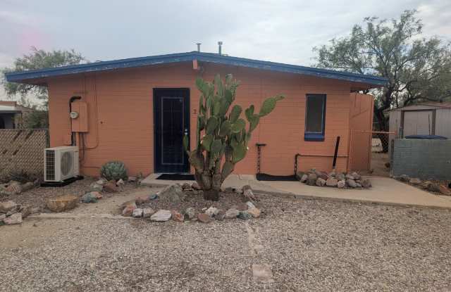 Cute 1 Bedroom 1 Bath Home Gallery 3