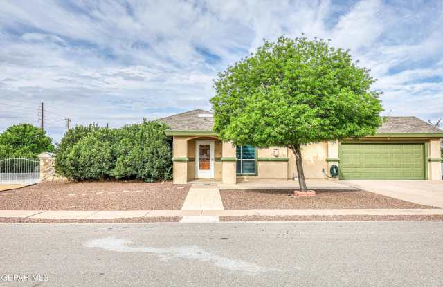 6289 COSECHA LUNA Circle photos photos