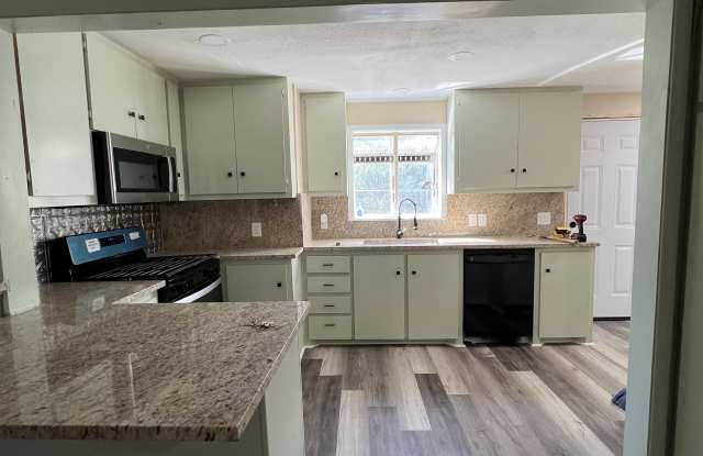 1411 Avenue C photos photos