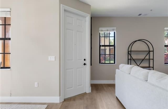 11924 Tulio Way Gallery 4