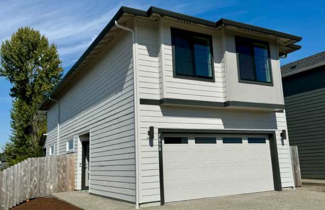 COMING NOVEMBER Desirable Ridgefield 2022 Beauty with cute playground Gallery 3