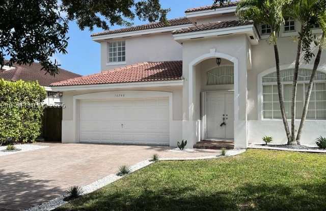 10240 SW 227th Ln Gallery 1