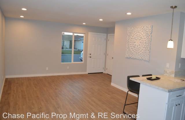 10827 Greenford Drive Gallery 4