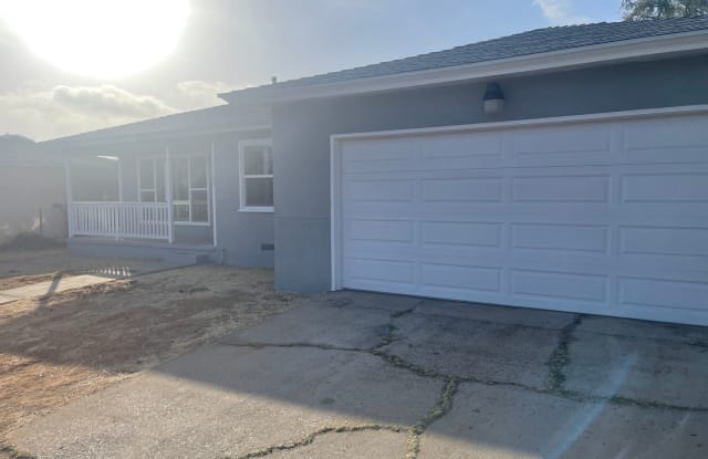 183 F St - 183 F Street, Chula Vista, CA 91910