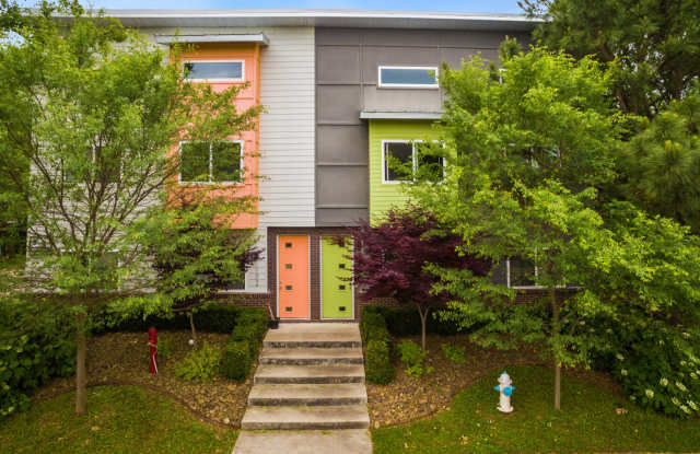 1337 Oakland Avenue photos photos
