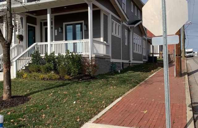 4 Bed 3.5 Bath in Edgefield Home photos photos
