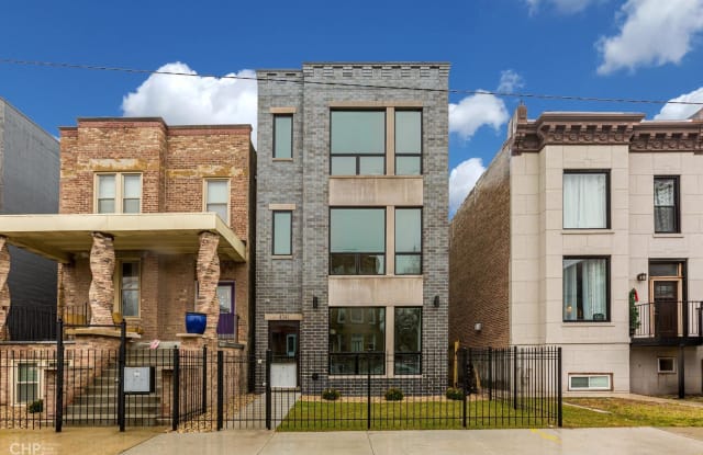 4341 South Berkeley Avenue - 4341 South Berkeley Avenue, Chicago, IL 60653