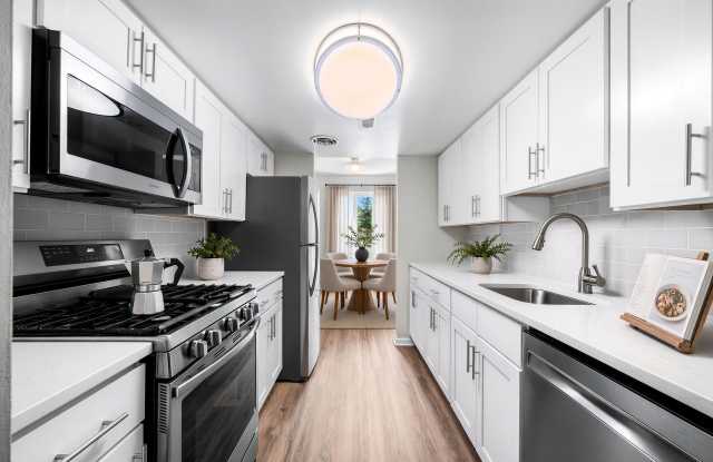 Metropolitan Doylestown Gallery 1