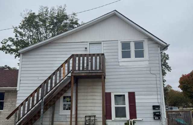 1023 East 8th Street - 3 photos photos 1023 East 8th Street - 3 photos photos