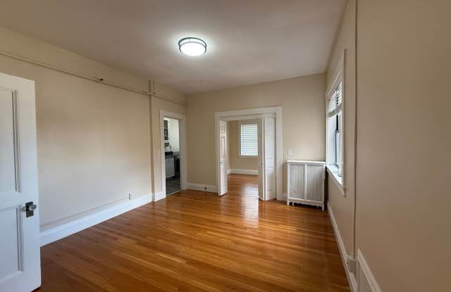 Available Now! Top-Floor 1-Bed on Beacon St. w/ Heat/Hot Water Incl! photos photos