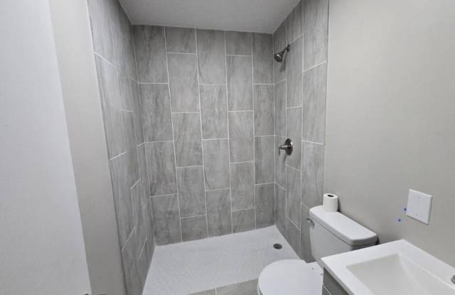 3909 Sunrise Avenue Gallery 4