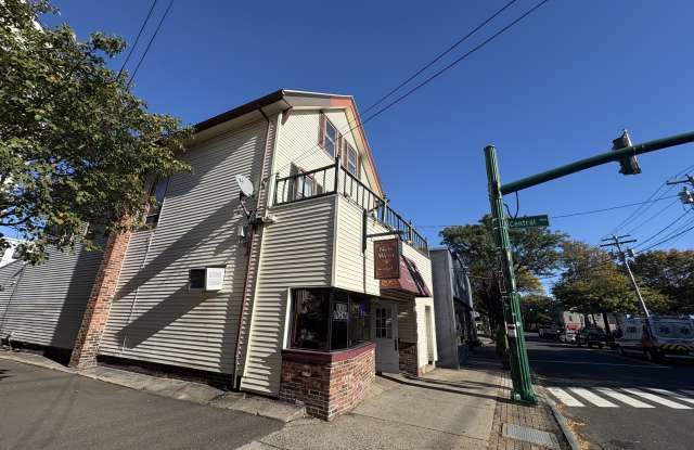879 Whalley Avenue Gallery 1