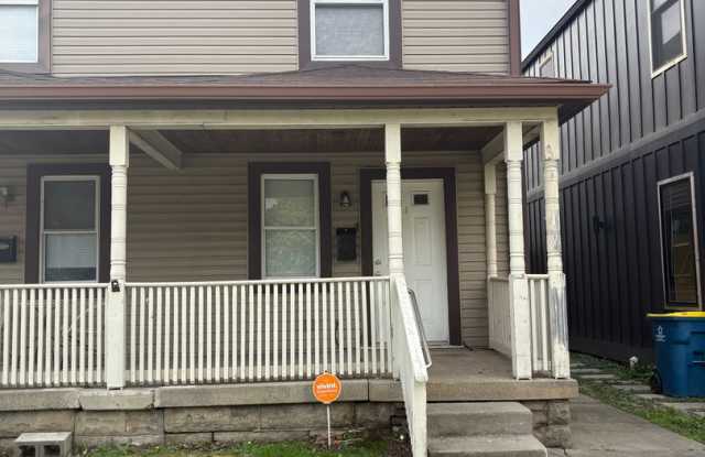 3 bedroom 1 1/2 bath HISTORICAL FOUNTAIN SQUARE Gallery 3