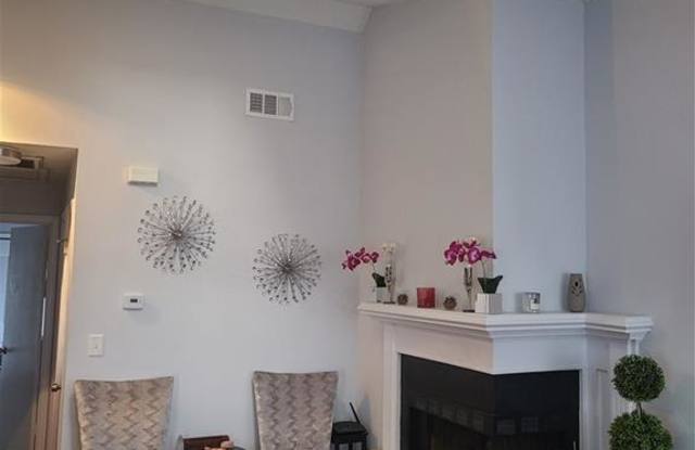 3702 Towne Point Road Gallery 2