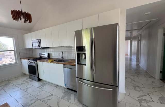 120 N Austin St photos photos