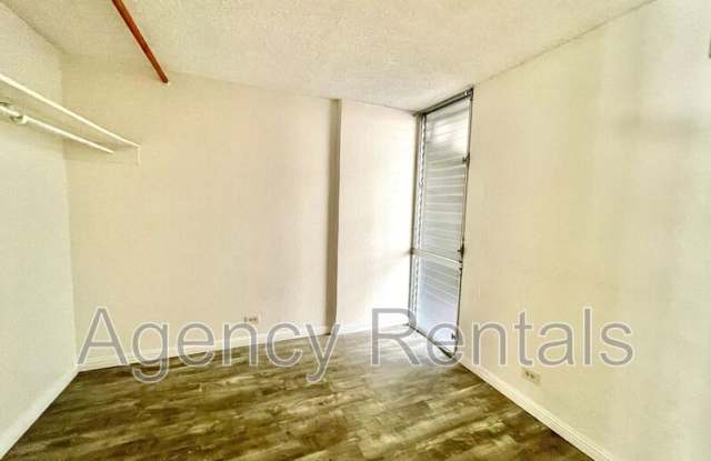 1226 Alexander St #1103 Gallery 2