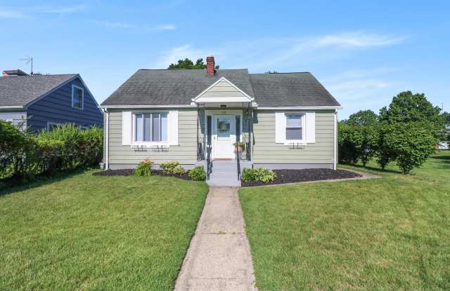 119 N Coquillard Dr photos photos