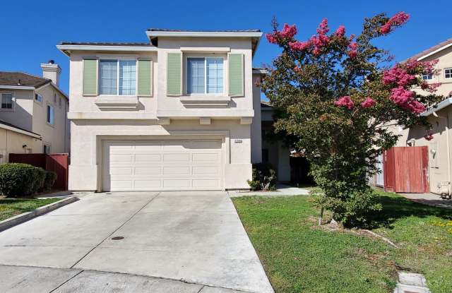Spacious 2-story, Gorgeous Inside, Secluded Cul-De-Sac, Tall Ceilings, Open and Bright, Near Seabreeze Park! - 32505 Spanish Bay Court, Union City, CA 94587