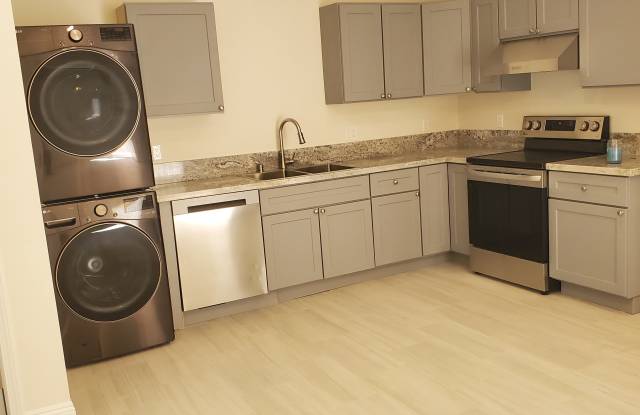 7138 Sale Avenue photos photos