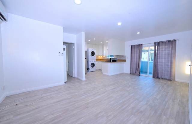 477 Fairview Ave photos photos
