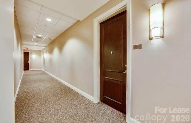 230 S Tryon Street Gallery 4