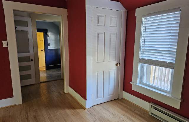 23 Elm Street - 23 Elm Street, Lebanon, NH 03766