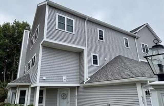605 White Cliff Drive Gallery 2
