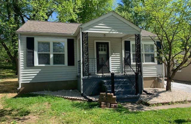 1304 Bertling Street - 1304 Bertling Street, Cape Girardeau, MO 63701