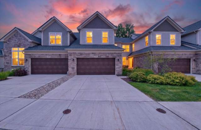 3062 N Spurway Drive Gallery 2