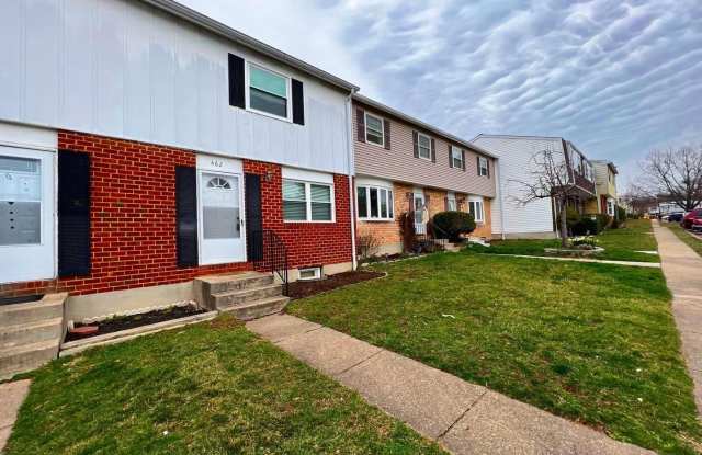 Beautiful 2bd 1.5bth townhome in Elvaton Towne Condo Community photos photos