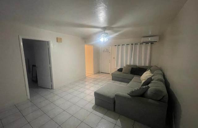 1727 Dewey St photos photos