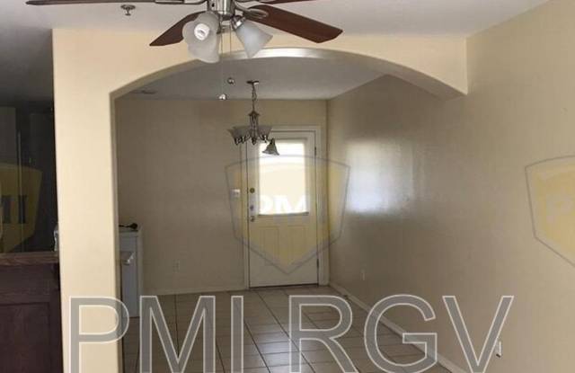1603 Omni Gallery 4