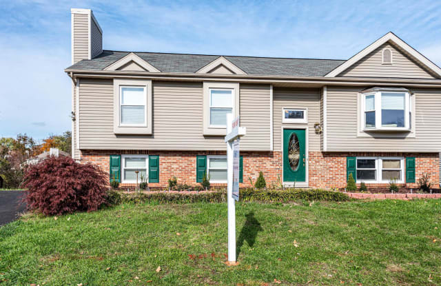 340 SAMANTHA DRIVE - 340 Samantha Drive, Sugarland Run, VA 20164