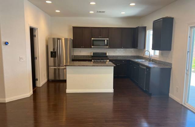 Check this Beautiful 2 story Home in a corner lot at end of the street photos photos