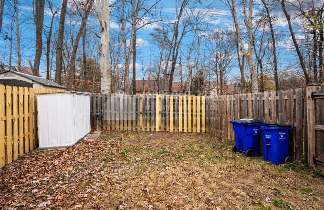 8257 Wellington Place Gallery 2