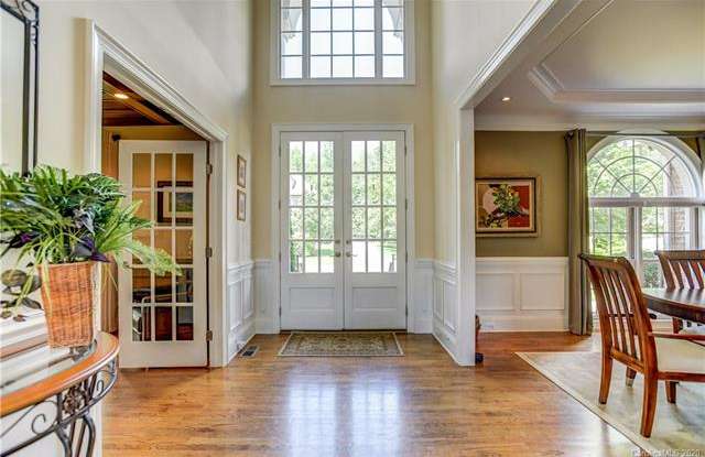 1369 Shinnecock Lane Gallery 4