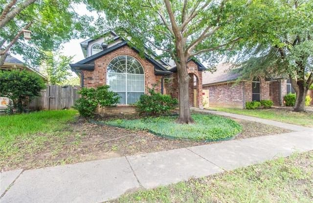 925 Remington Trail - 925 Remington Trail, Mesquite, TX 75181