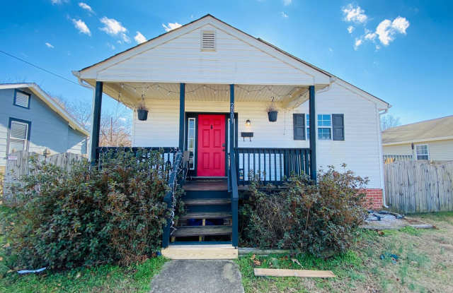 Beautiful 3bdrm/2bth Home Located in Richmond's East End Minutes from VCU!! - 2003 Bailey Avenue, Richmond, VA 23231