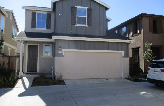 BEAUTIFUL HOME IN NATOMAS!! - 2324 Endeavor Way, Sacramento, CA 95834