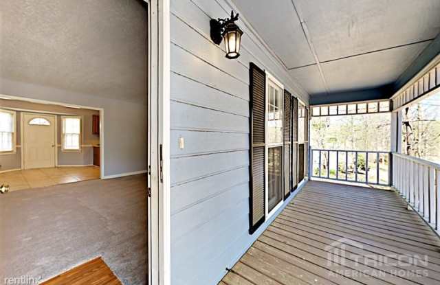 316 Jamie Drive Gallery 2