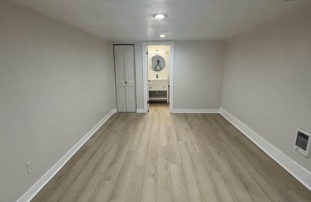 1844 S 250th Pl - 1844 South 250th Place, Des Moines, WA 98198